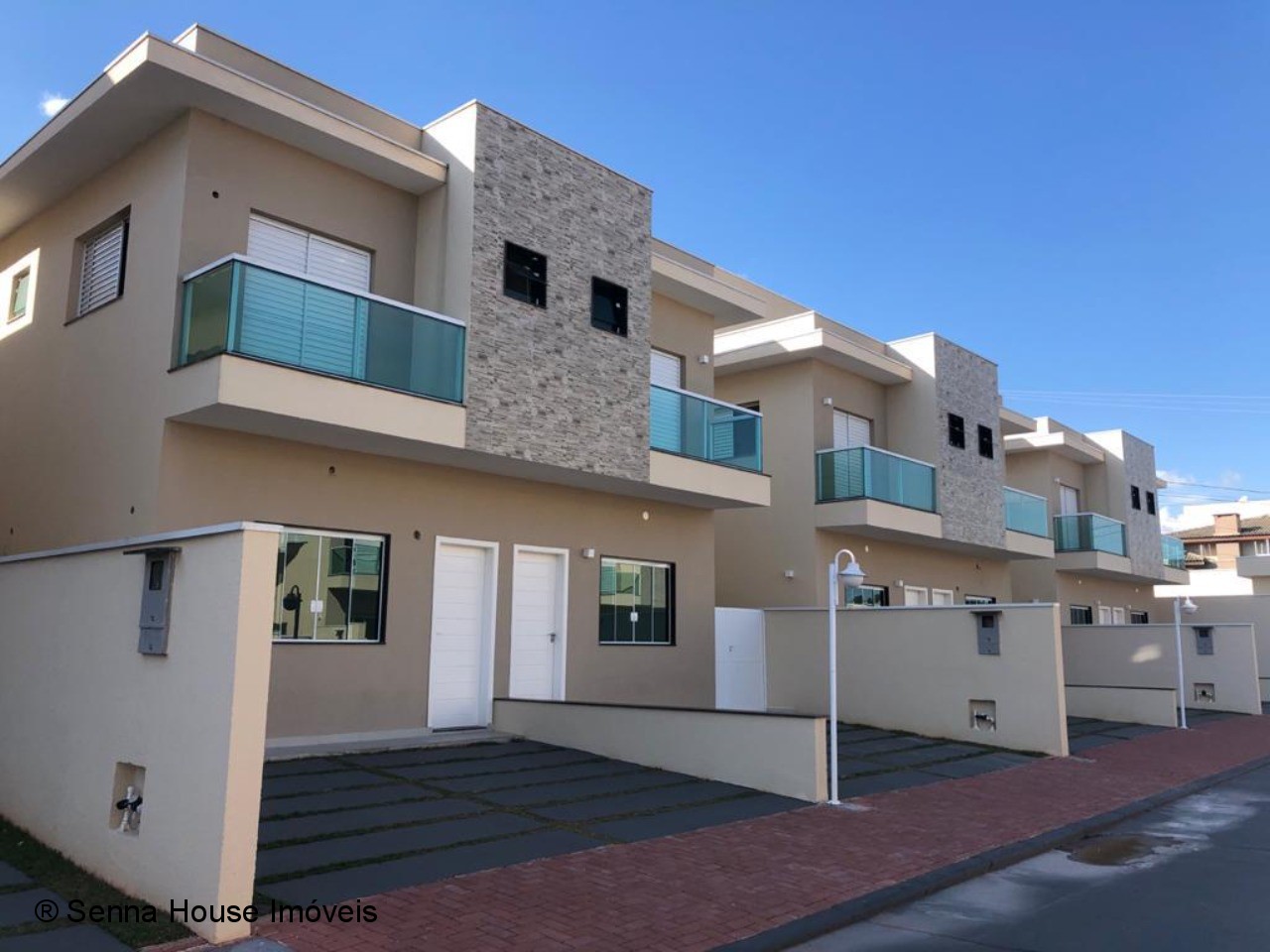 Imóvel de luxo em condomínio no Jardim das Carpas, Jundiaí-SP: 3 quartos, 1 suíte, 3 salas, 3 banheiros, 2 vagas, 105 m².