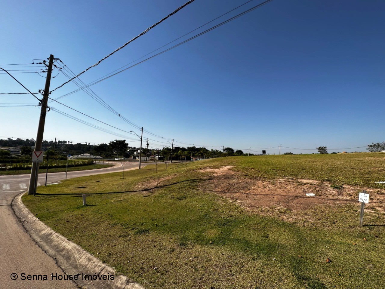 Terreno de 997m² em condomínio no bairro Medeiros, Jundiaí-SP: Oportunidade imperdível!