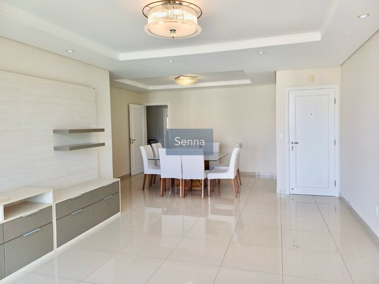Apartamento para locação de alto padrão em Jundiaí-SP, 3 quartos, 1 suíte, 3 salas, 4 banheiros, 3 vagas de garagem!
