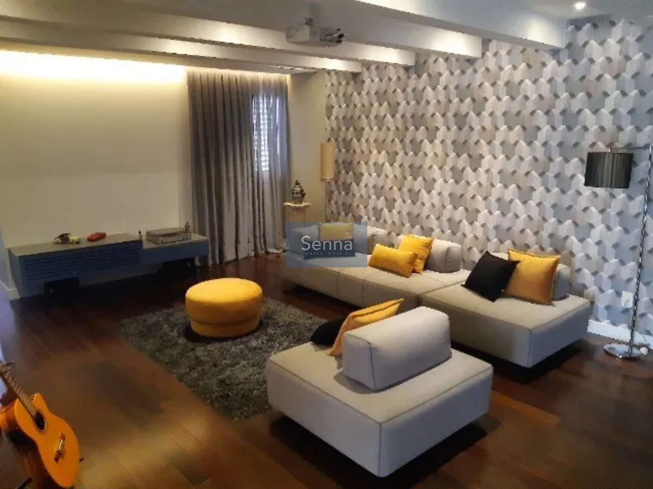 Apartamento de luxo à venda em Jundiaí-SP, no bairro Jardim Ermida I: 3 quartos, 3 suítes, 3 salas, 4 banheiros, 131 m².