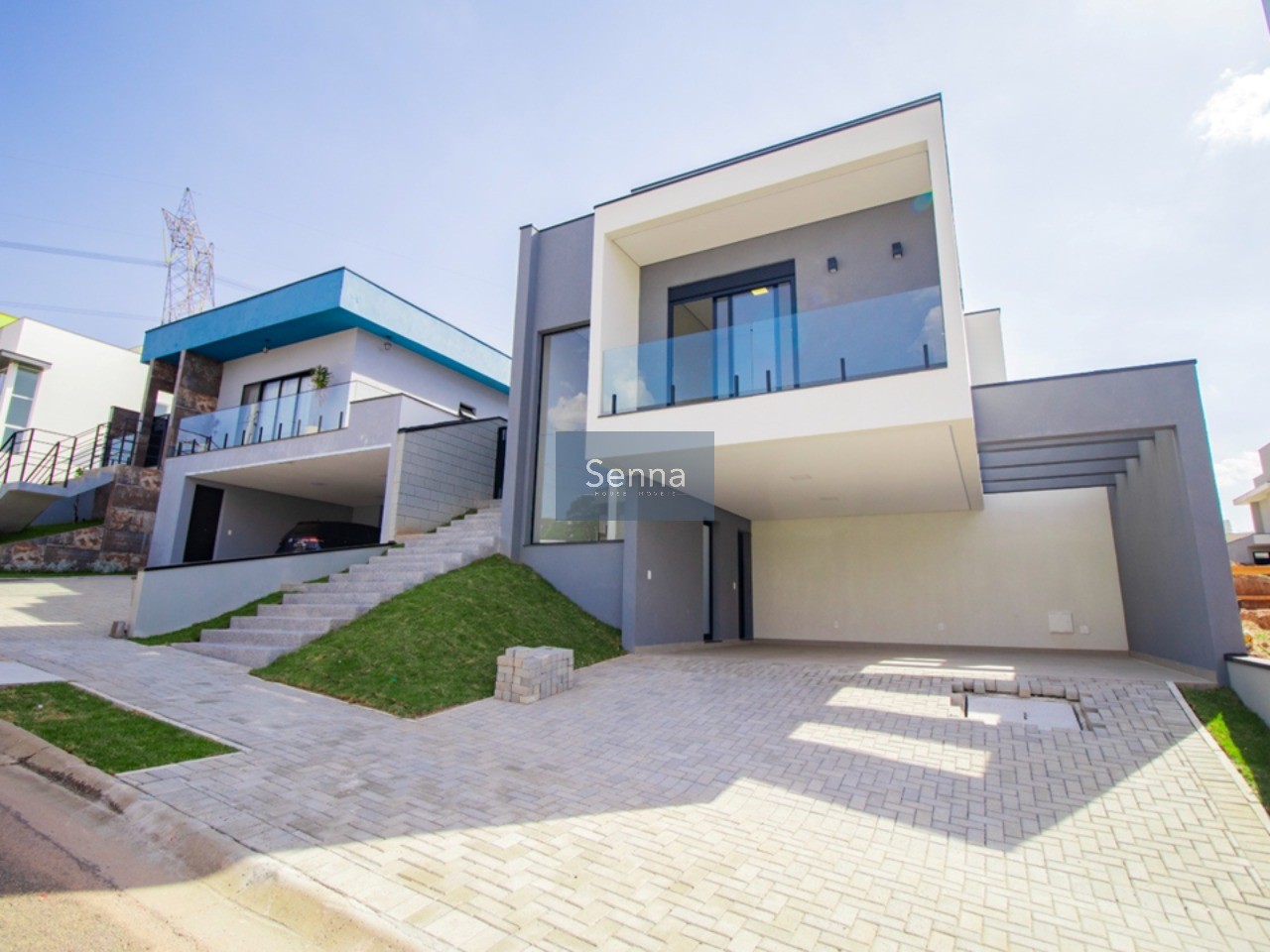 Imperdível oportunidade em Jundiaí-SP: Casa à venda no Jardim Celeste com 3 quartos, 1 suíte, 3 banheiros, 4 vagas e 202m²!