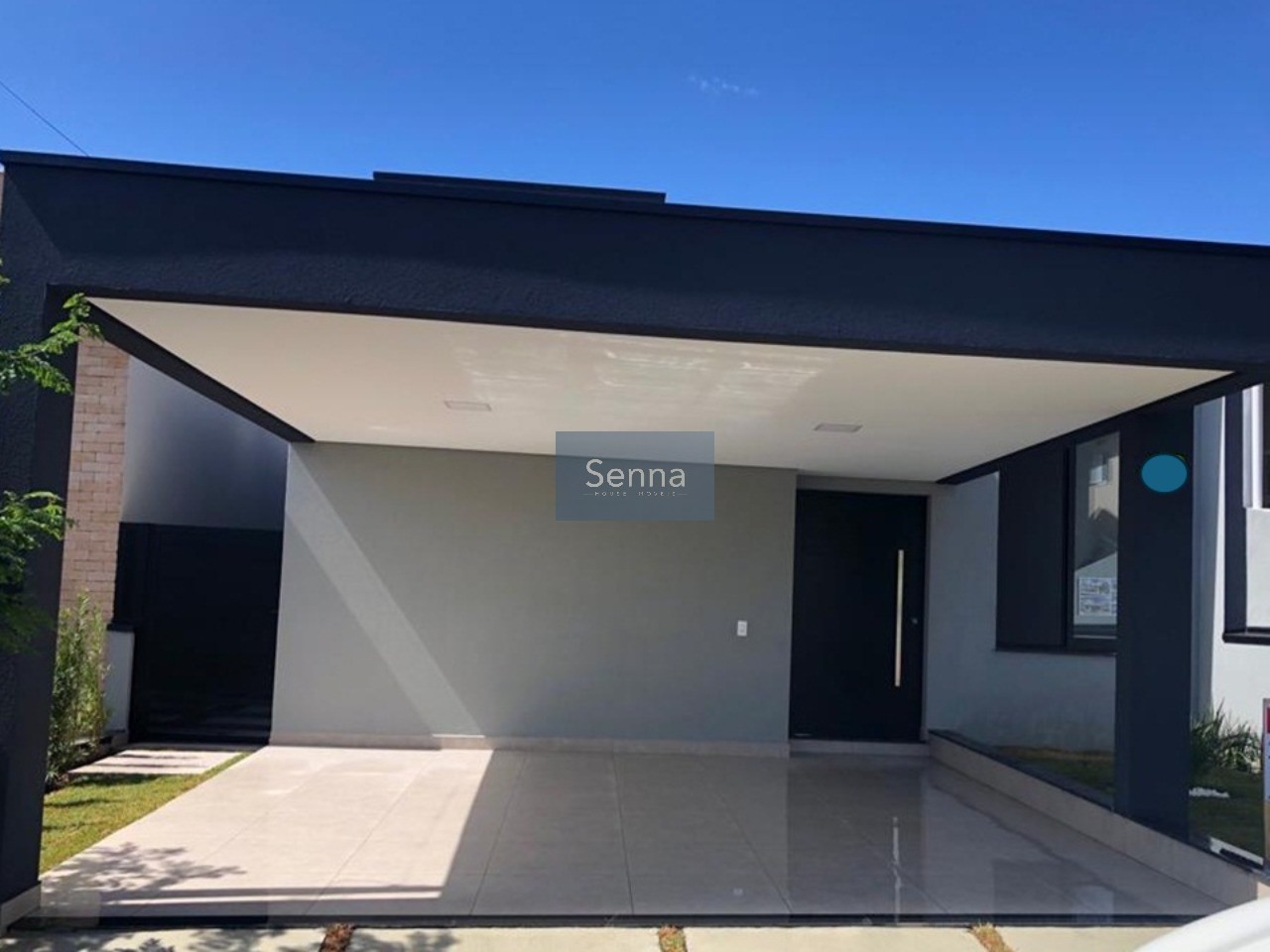 Luxuosa casa de 4 quartos na Chácara Jardim Patelli, Itupeva-SP, com 3 suítes, 2 salas, 6 banheiros, 4 vagas e 400m².