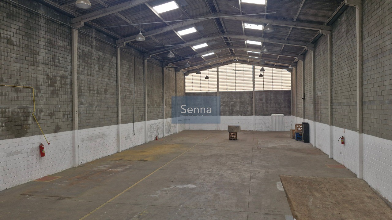 Galpão Industrial de Alto Padrão para Locação em Itupeva-SP, Bairro Santa Júlia: 3 Salas, 2 Vagas de Garagem, 826m² de Área.