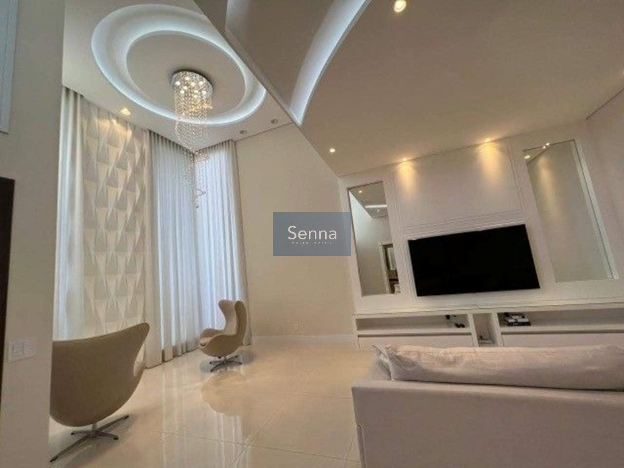 Casa em Condomínio de Luxo no Bairro Medeiros em Jundiaí-SP: 3 Quartos, 3 Suítes, 2 Salas, 5 Banheiros, 4 Vagas, 260m²