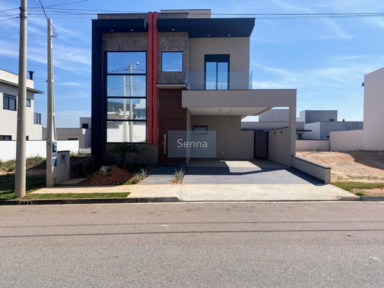 Casa à venda em Jundiaí-SP, Recanto Quarto Centenário: 3 quartos, 3 suítes, 2 salas, 5 banheiros, 4 vagas, 194 m².
