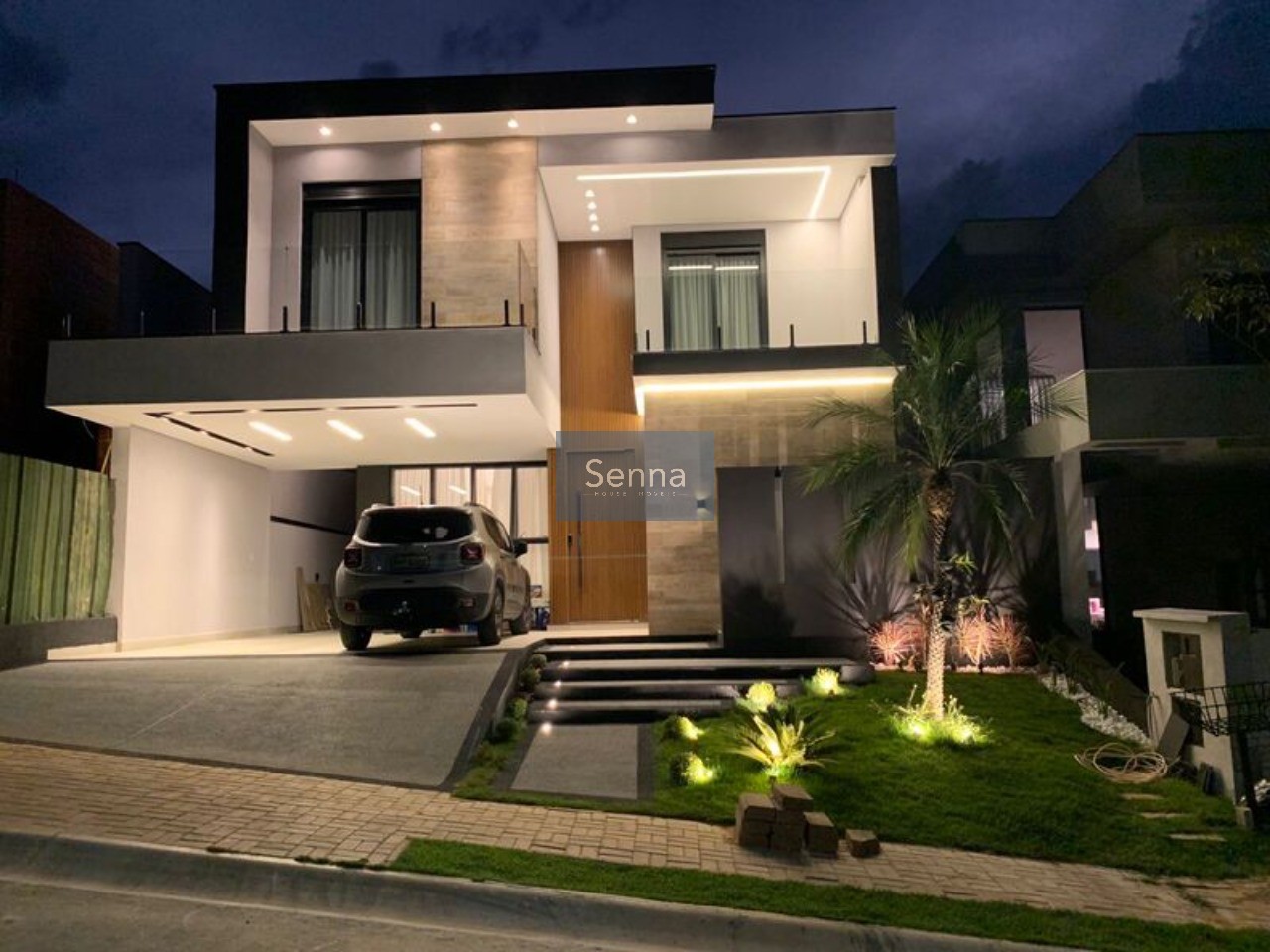 Casa de Luxo com 4 Quartos e 3 Suítes no Jardim Novo Mundo, Jundiaí-SP: 265m², 2 salas, 5 banheiros e 2 vagas. Venha Conferir!