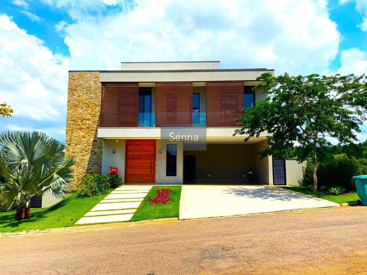Impecável residência de alto padrão em Chácara Malota, Jundiaí-SP: 5 quartos, 5 suítes, 2 salas, 6 banheiros, 4 vagas de garagem, 619 m².