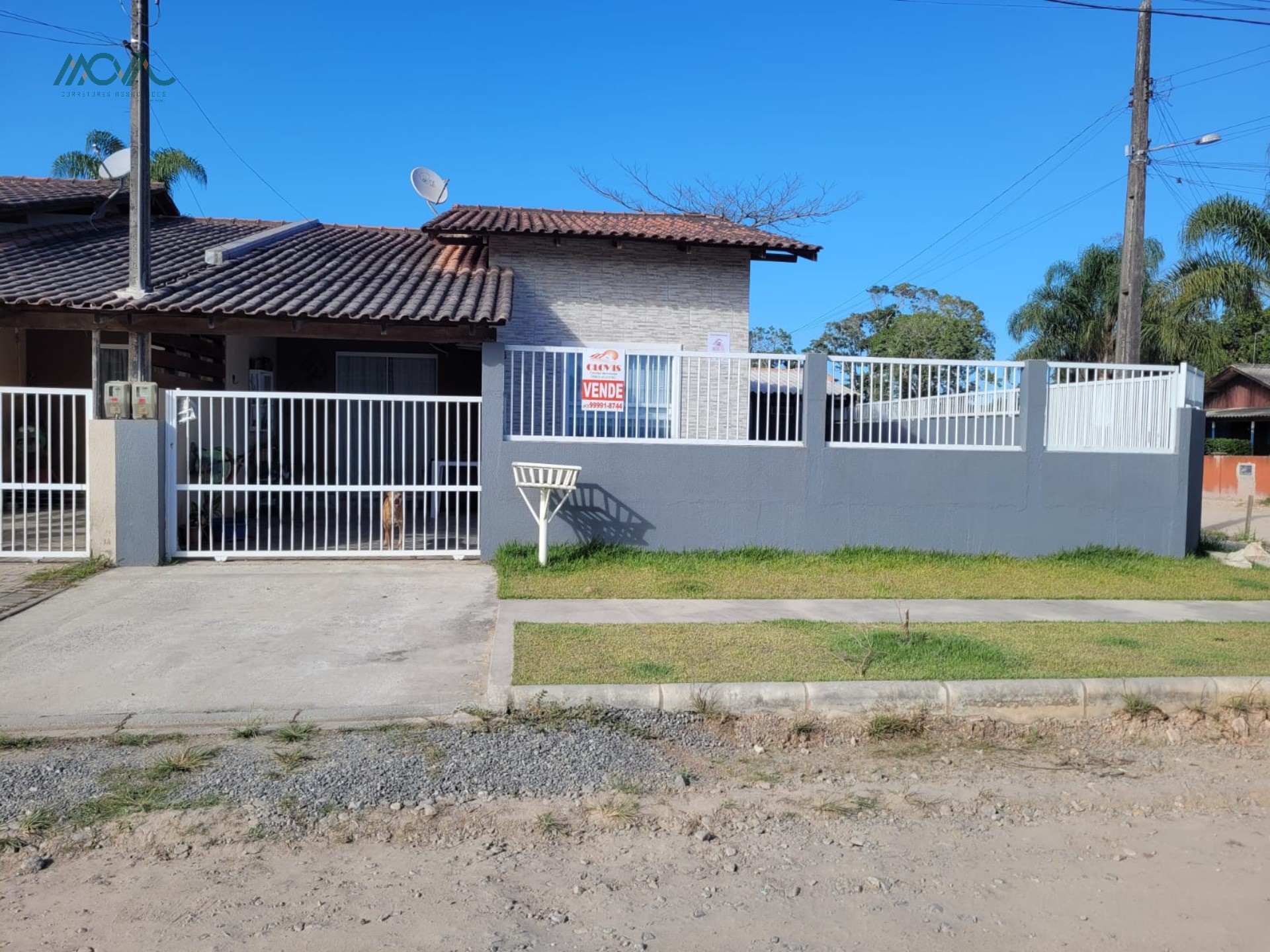 Casa com 2 quartos, sendo 01 suíte - Possível Financiamento bancário