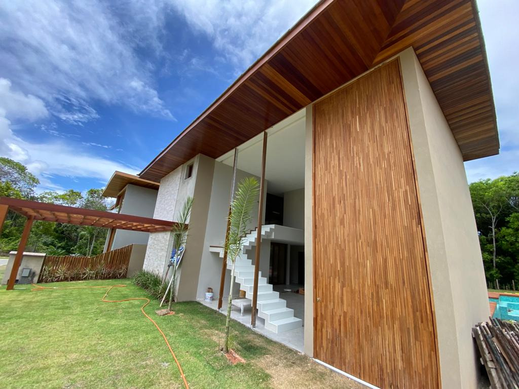 Linda Casa Alto Padrão 6 Suítes