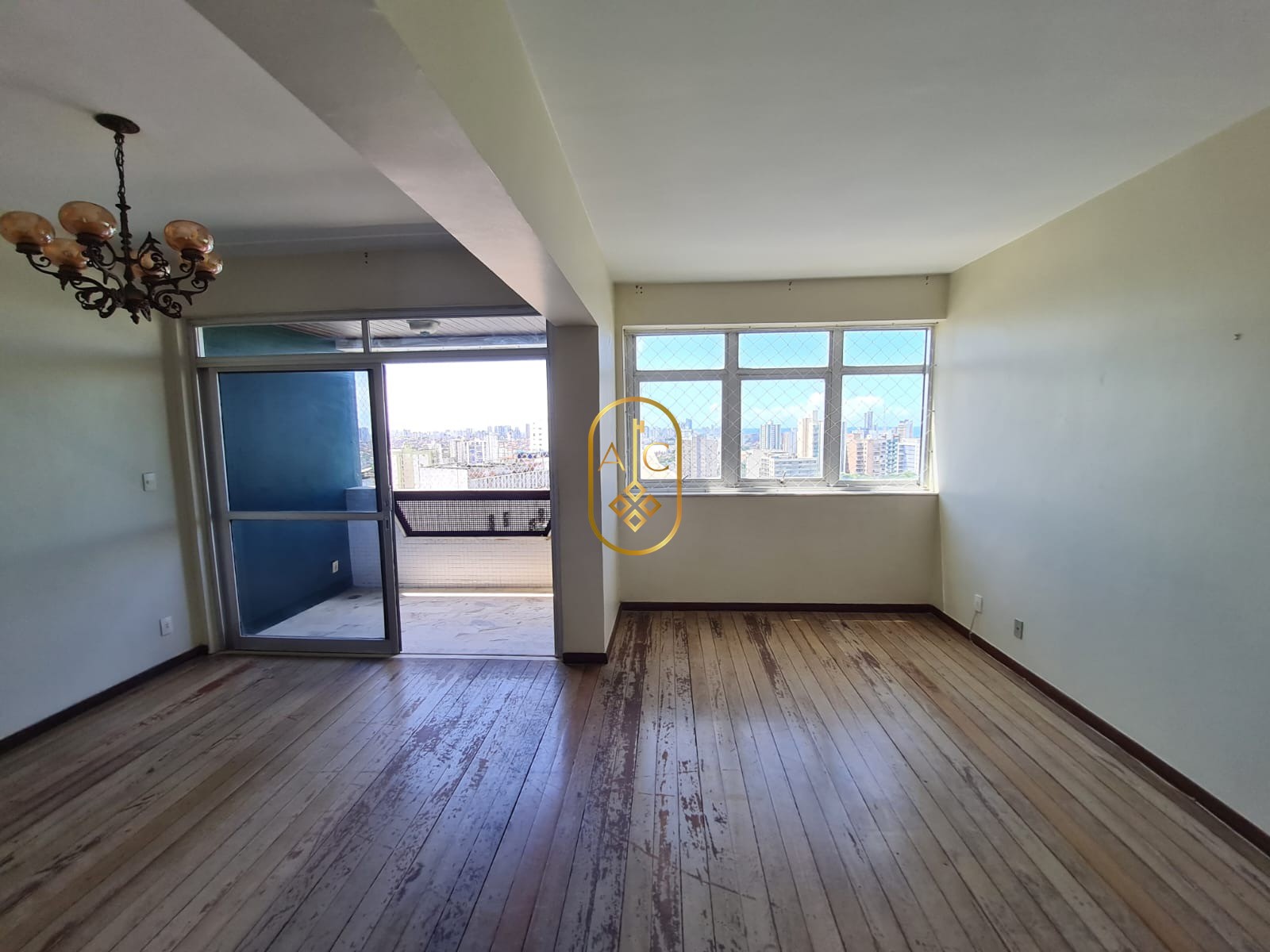 Apartamento para venda no Campo Grande, 3 quartos sendo 1suíte, 2 vagas