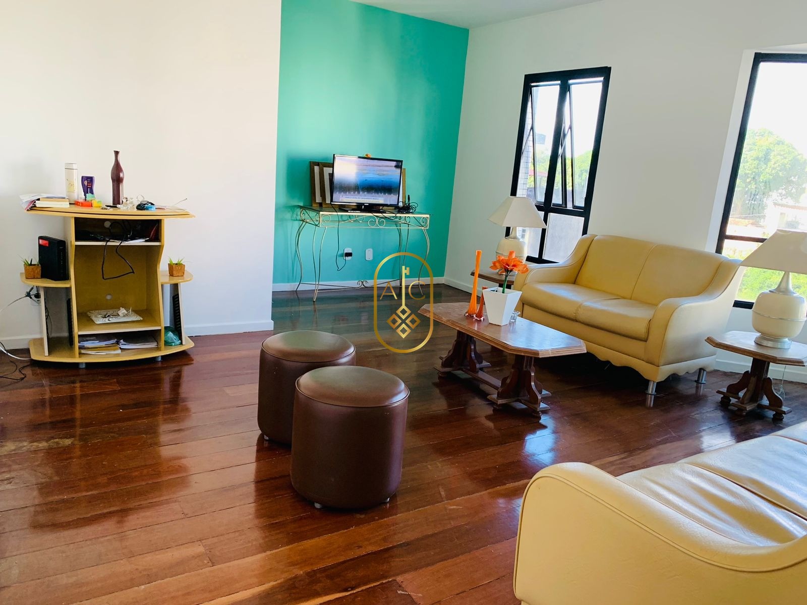 Apartamento nascente no Canela, 2 quartos sendo 1 suítes, 1 vaga na garagem.