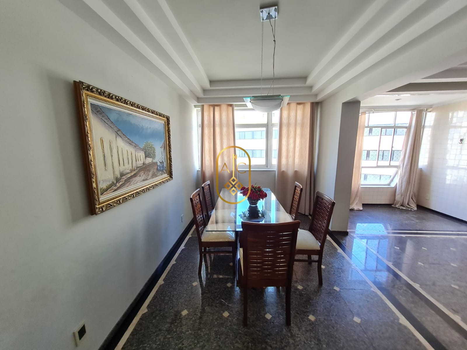 Apartamento para venda no Campo Grande, 3 quartos sendo 1suíte, 2 vagas