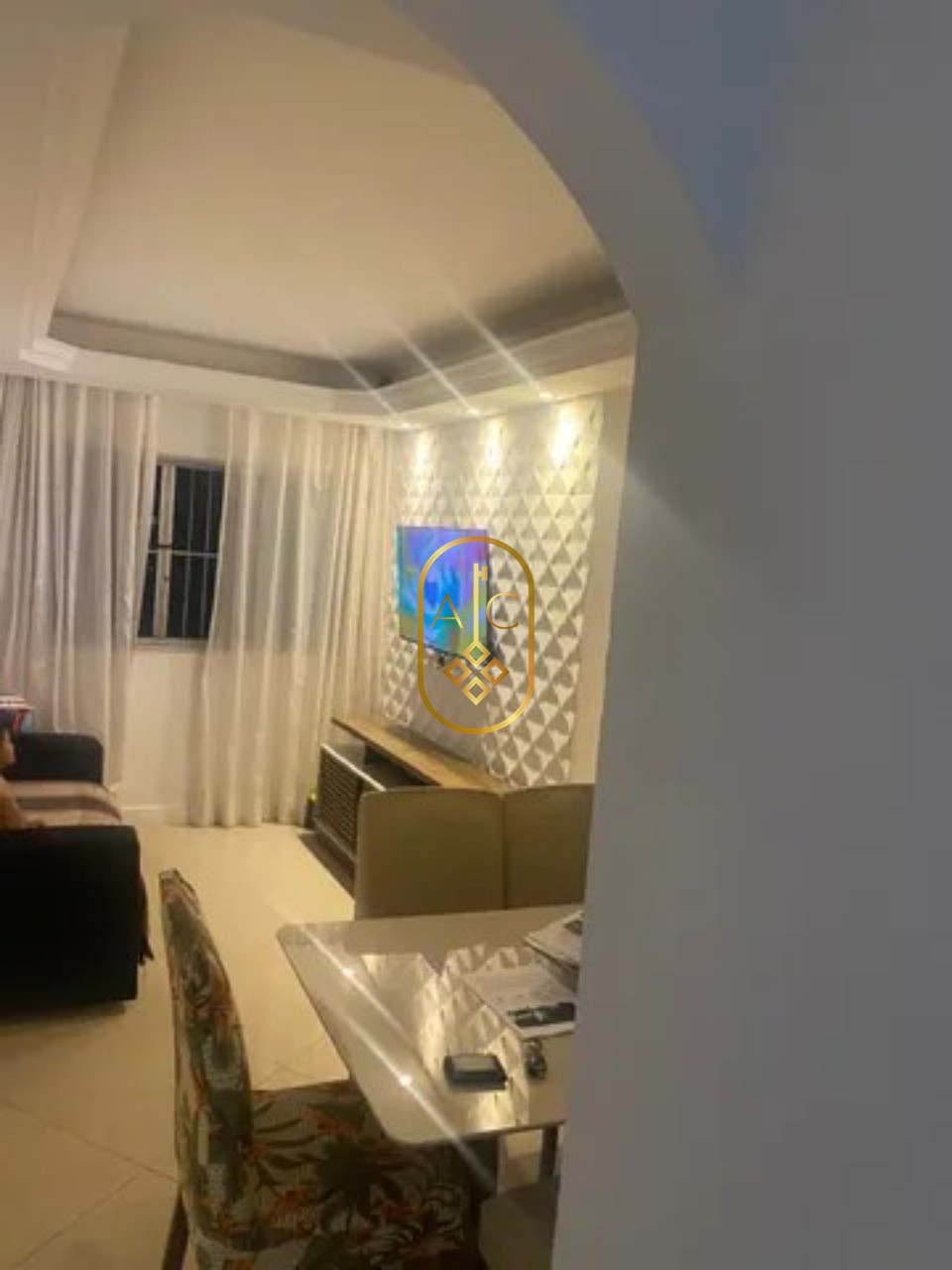 Apartamento nascente, 2 quartos sendo 1 suíte, Brotas