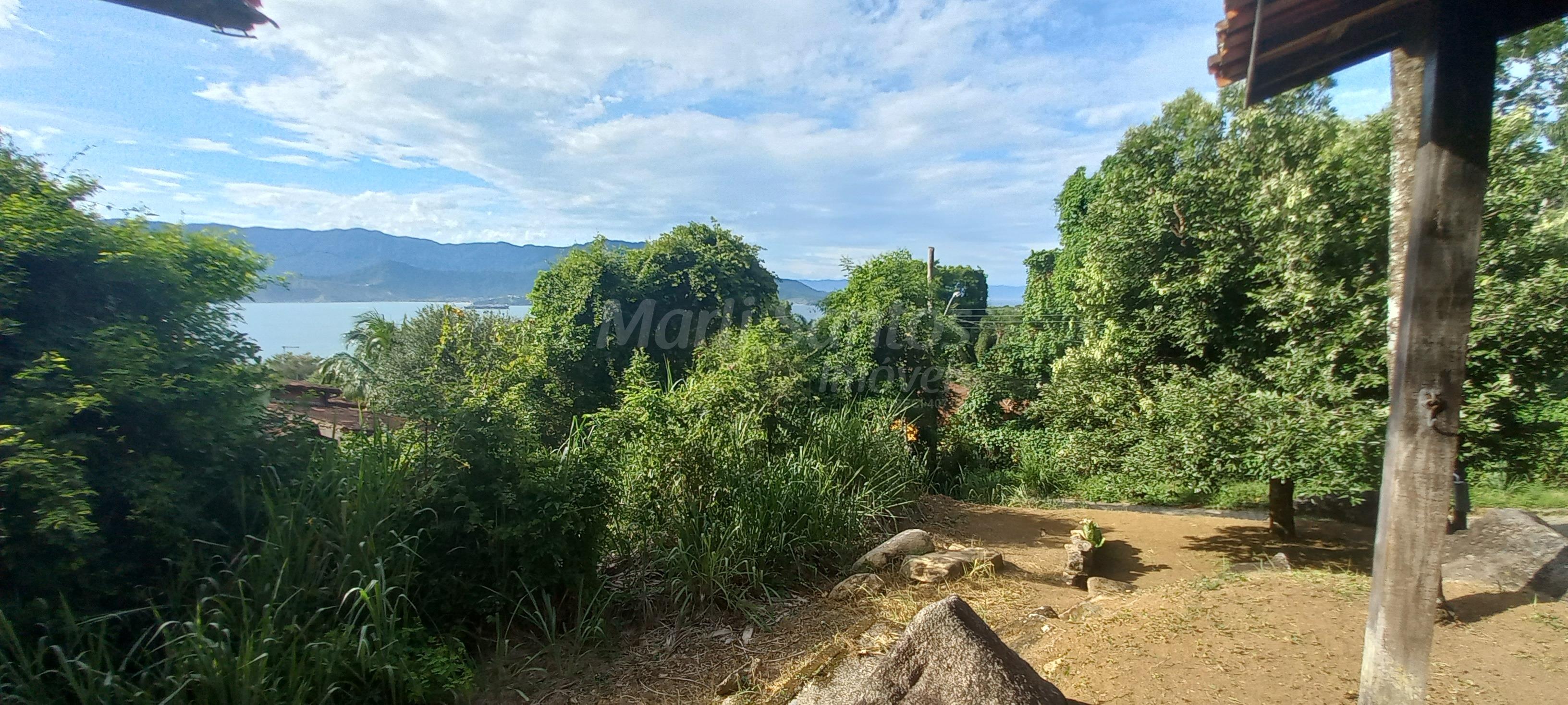 CASA CAIÇARA À VENDA NA PRAIA GRANDE EM ILHABELA-SP