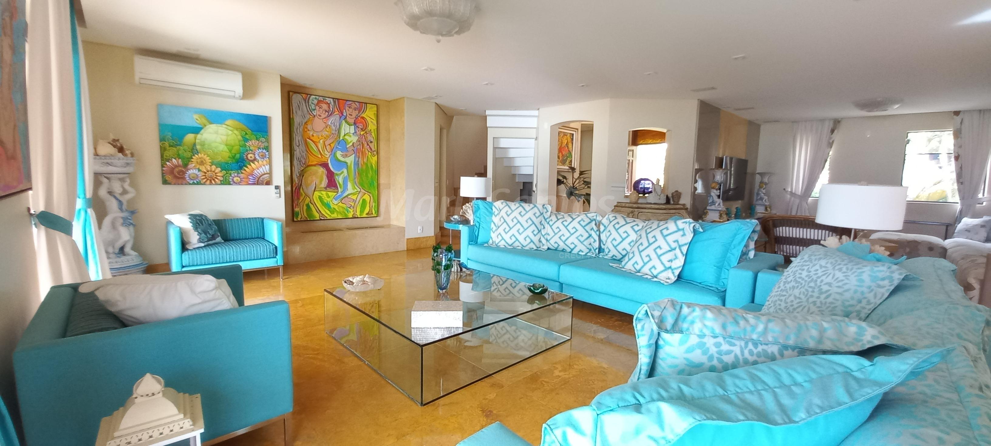 Belissima mansão luxuosa em ilhabela altíssimo padrão com vista panorãmica para o mar 180 graus.