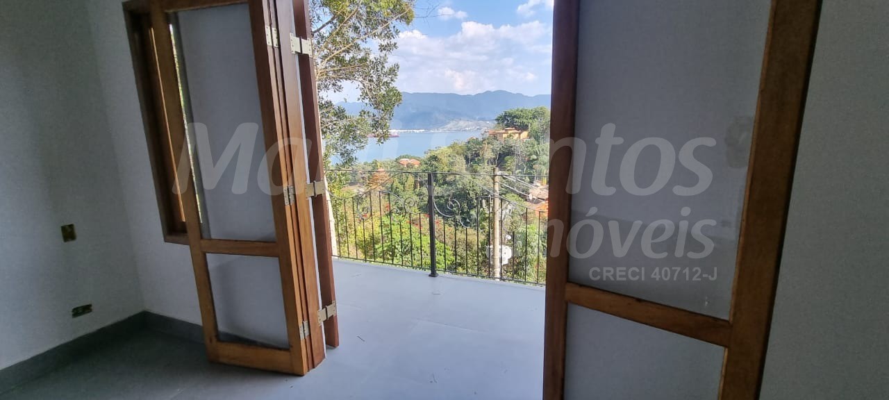 Lindo sobrado com vista para o mar e piscina no perequê em i