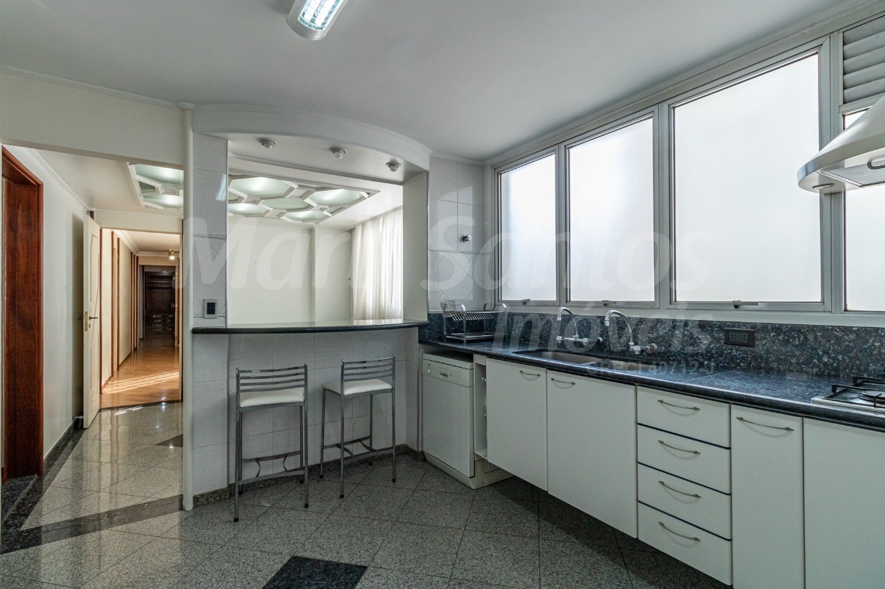 Apartamento com 4 suítes à venda em Morumbi - SP