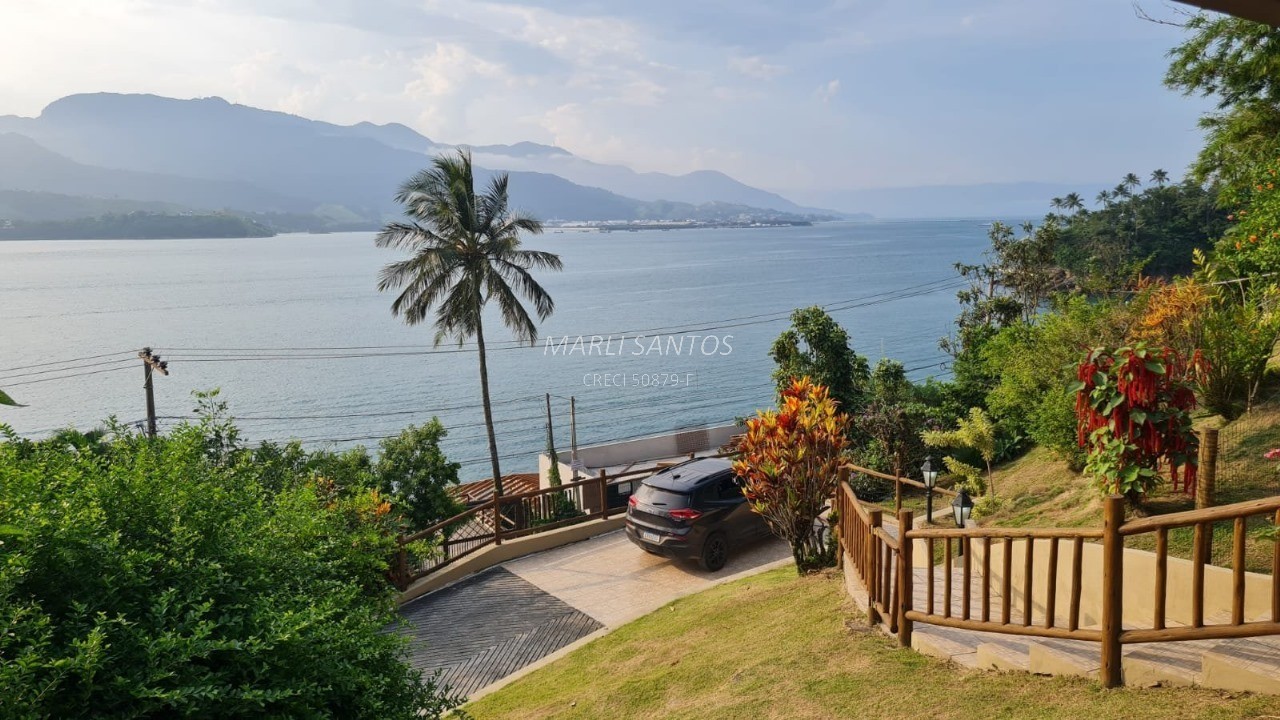 Casa à venda - com vista-piuva