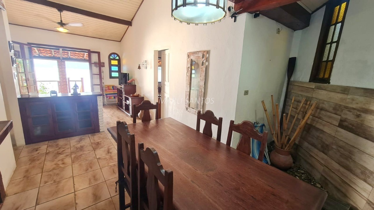 Casa à venda - com vista-piuva