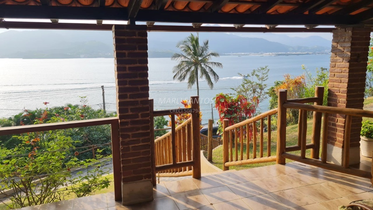 Casa à venda - com vista-piuva