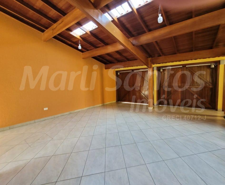 Casa à venda na barra velha em excelente localização