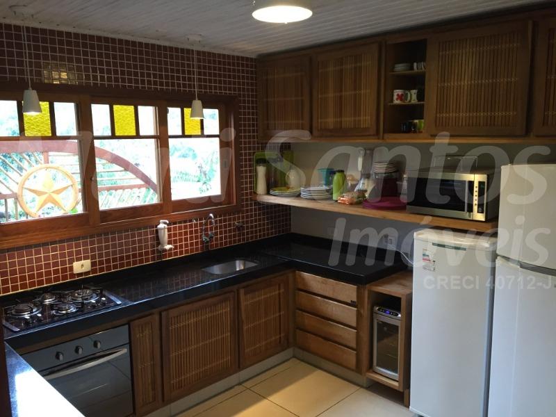 Casa/sobrado à venda, condomínio; 4 dormitórios com ar (send