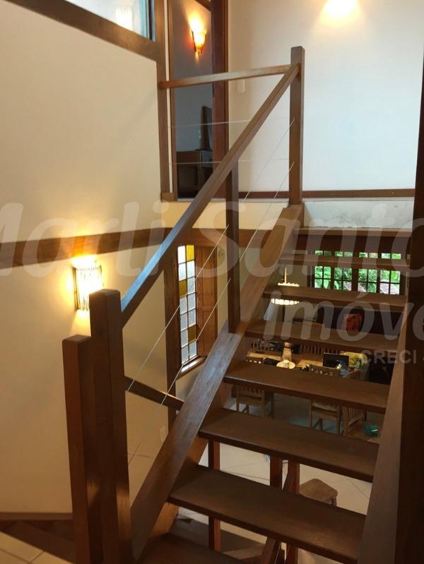 Casa/sobrado à venda, condomínio; 4 dormitórios com ar (send