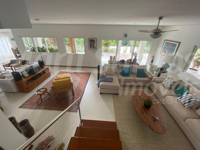 Casa alto padrão à venda com belíssima vista mar!