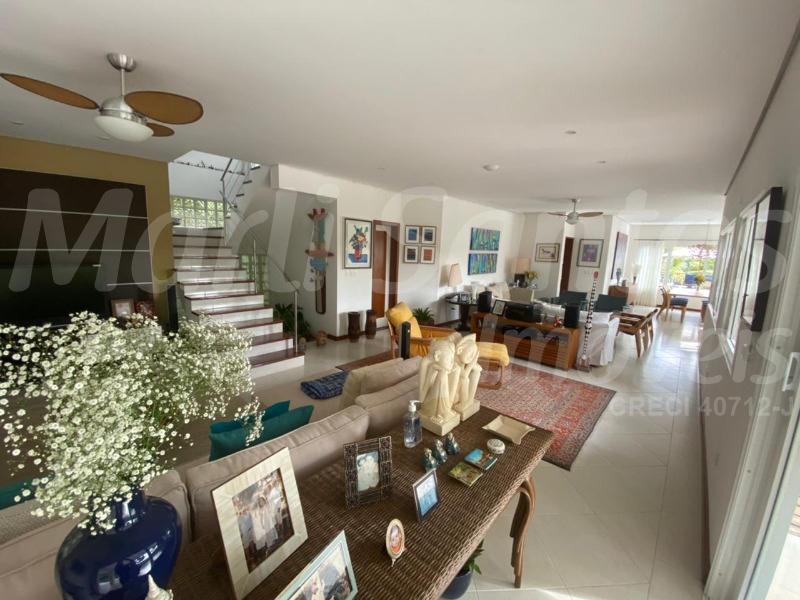 Casa alto padrão à venda com belíssima vista mar!