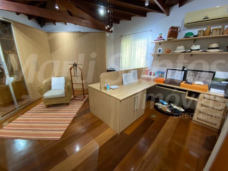 Casa alto padrão à venda com belíssima vista mar!