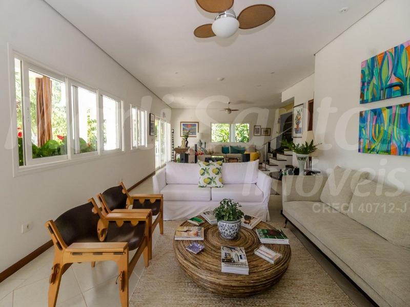 Casa alto padrão à venda com belíssima vista mar!
