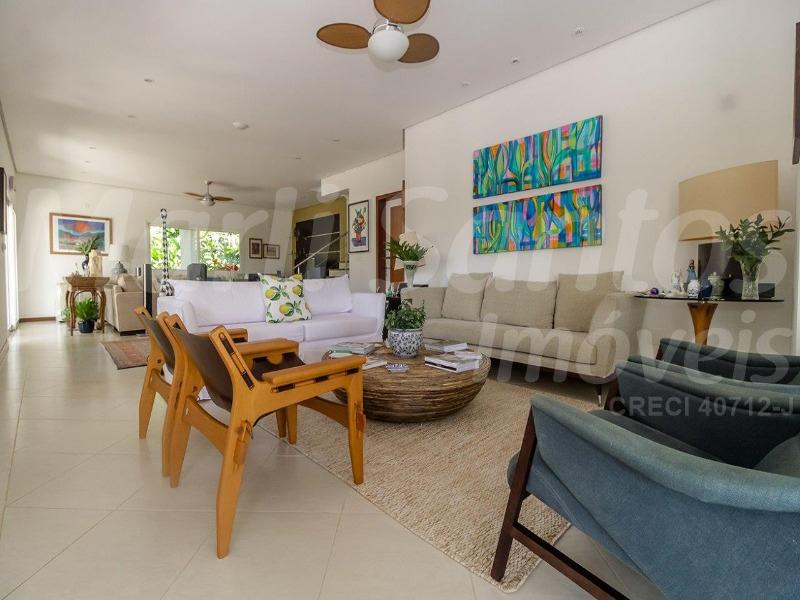 Casa alto padrão à venda com belíssima vista mar!