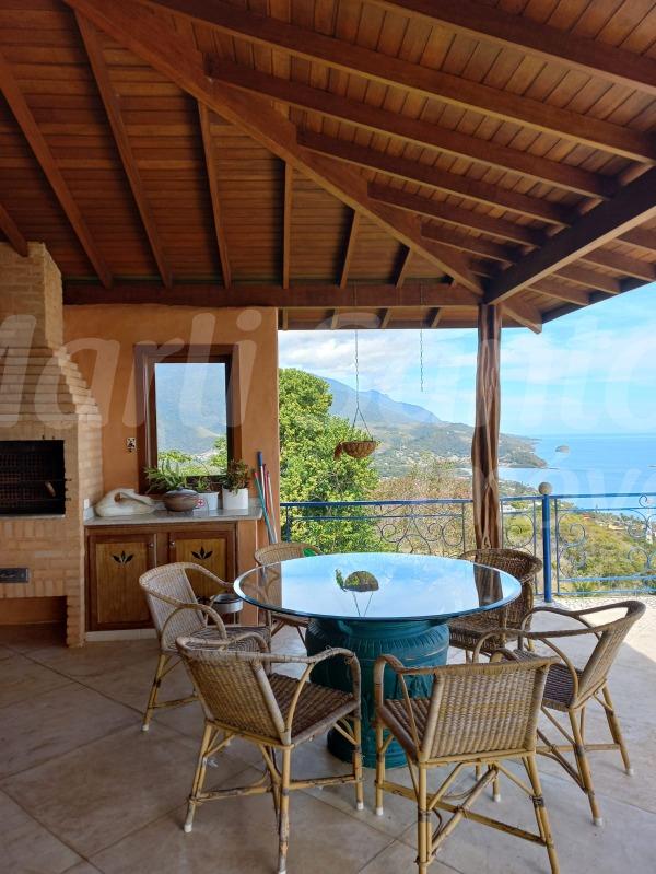Casa/sobrado à venda com espetacular vista para o mar, área 