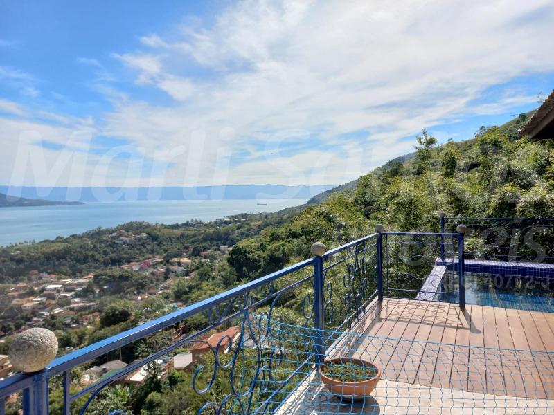 CASA/SOBRADO À VENDA COM ESPETACULAR VISTA PARA O MAR, ÁREA GOURMET COM PISCINA E CHURRASQUEIRA; 5 SUÍTES; ITAGUASSU, ILHABELA.