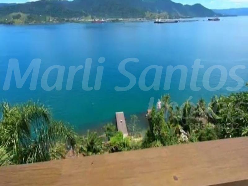 Belíssima casa na costeira à venda em ilhabela!