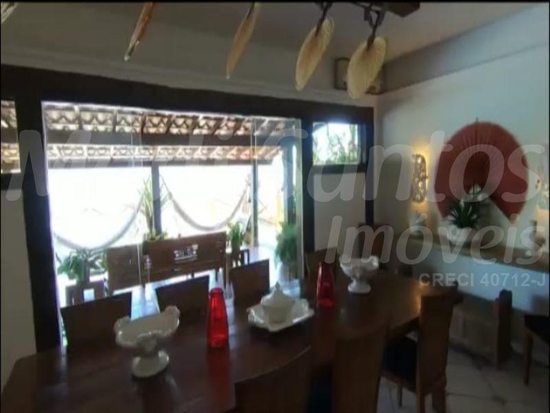 Belíssima casa na costeira à venda em ilhabela!