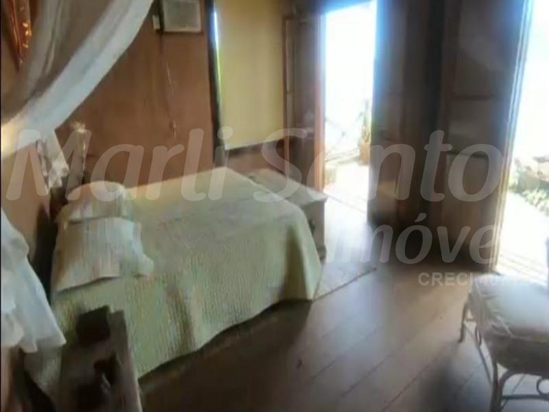 Belíssima casa na costeira à venda em ilhabela!