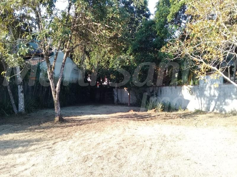 Aluga-se terreno totalmente plano, murado; bairro perequê, i - foto 3