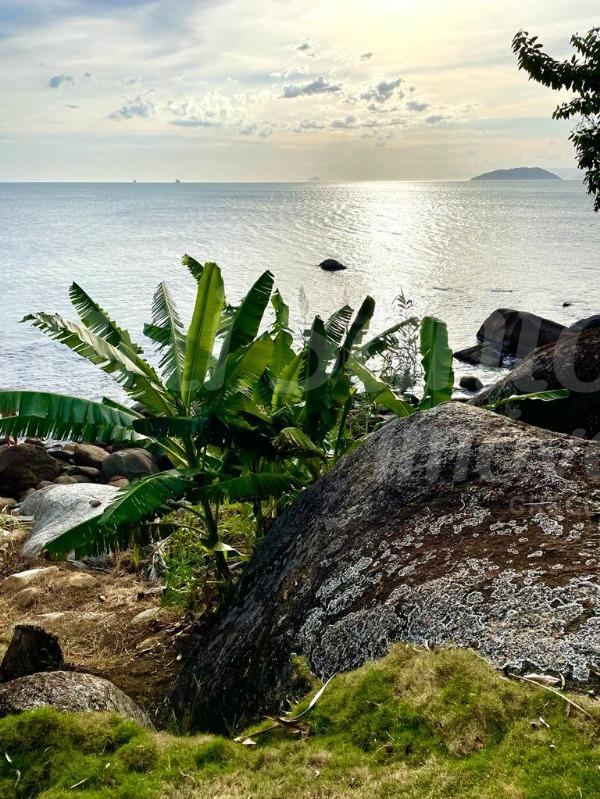 Duas casas na costeira de ilhabela, maravilhoso pôr do sol, 