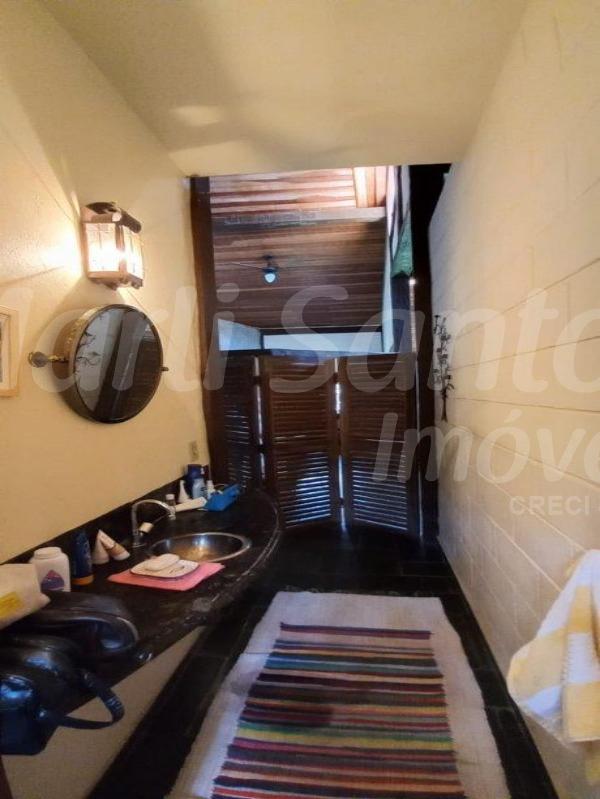 Casa à venda com escritura definitiva com opção de financiamento no bairro do engenho dágua em ilhabela-sp