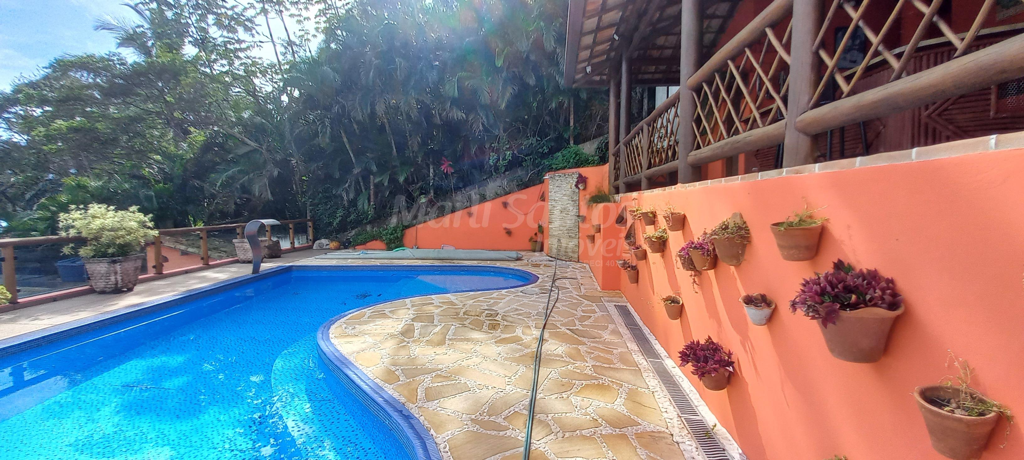 Imóvel à venda no portinho com vista panoramica para o mar, piscina e área gourmet no sul da ilhabela