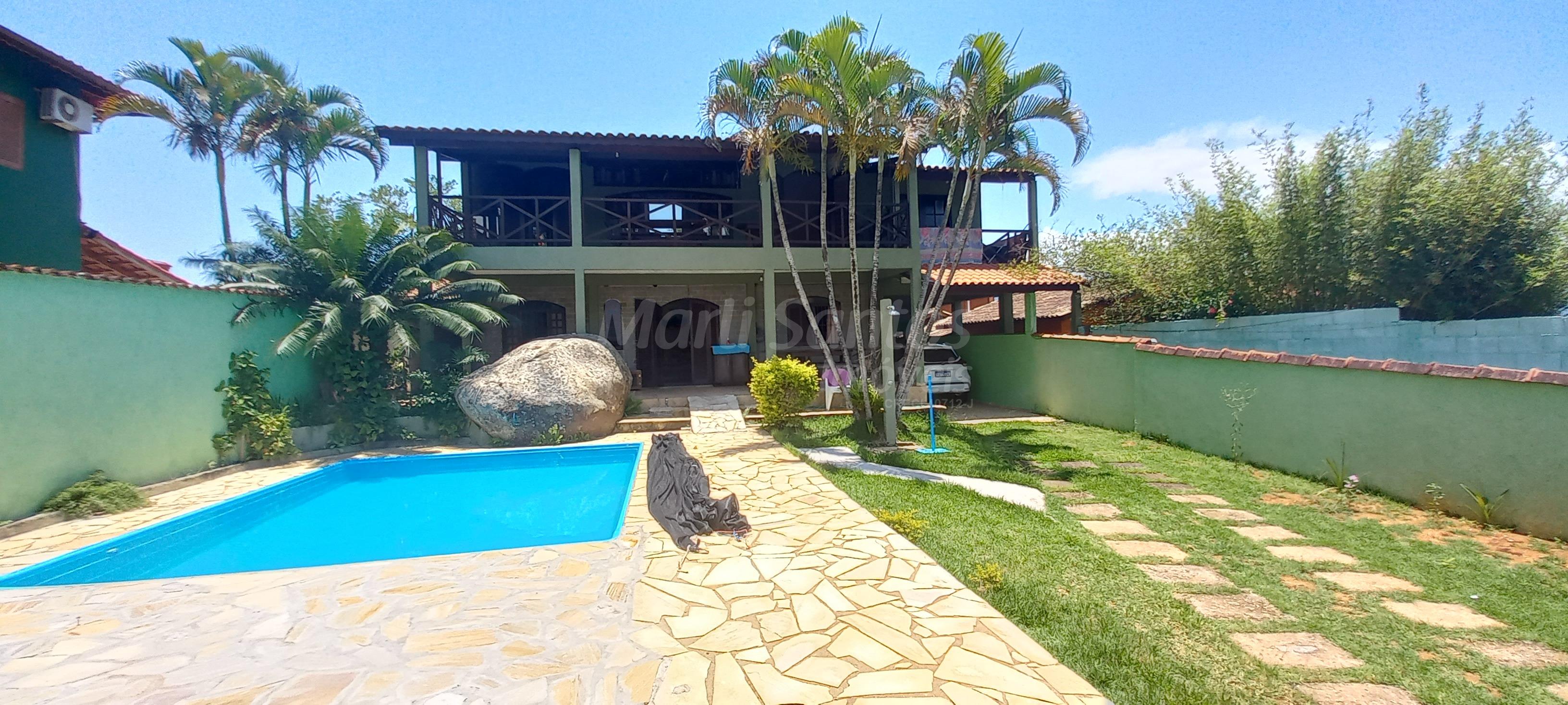 EXCELENTE IMÓVEL À VENDA COM CASA PRINCIPAL MAIS 3 CHALÉS, PISCINA E ÁREA GOURMET NA BARRA VELHA - ILHABELA /SP