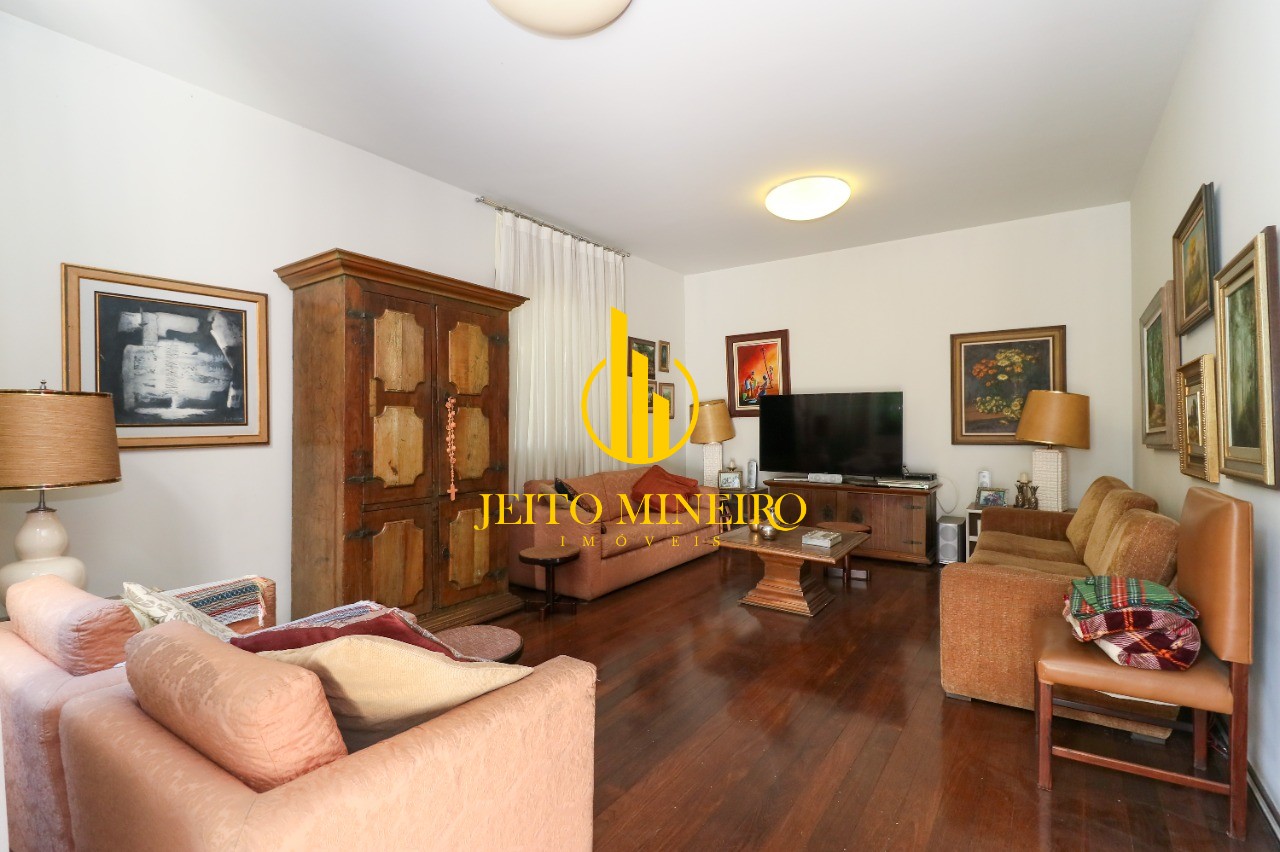 CASA RESIDENCIAL em BELO HORIZONTE - MG, SAVASSI