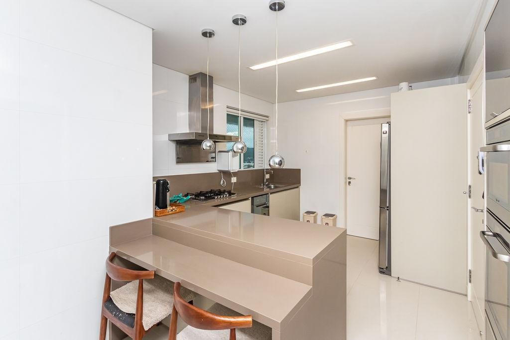 Apartamento, 3 quartos, 185 m² - Foto 9