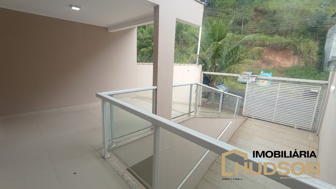 Casa, 3 quartos, 216 m² - Foto 4