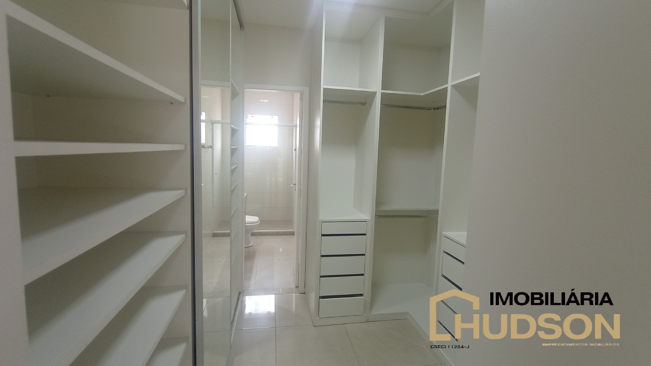 Casa, 3 quartos, 216 m² - Foto 19