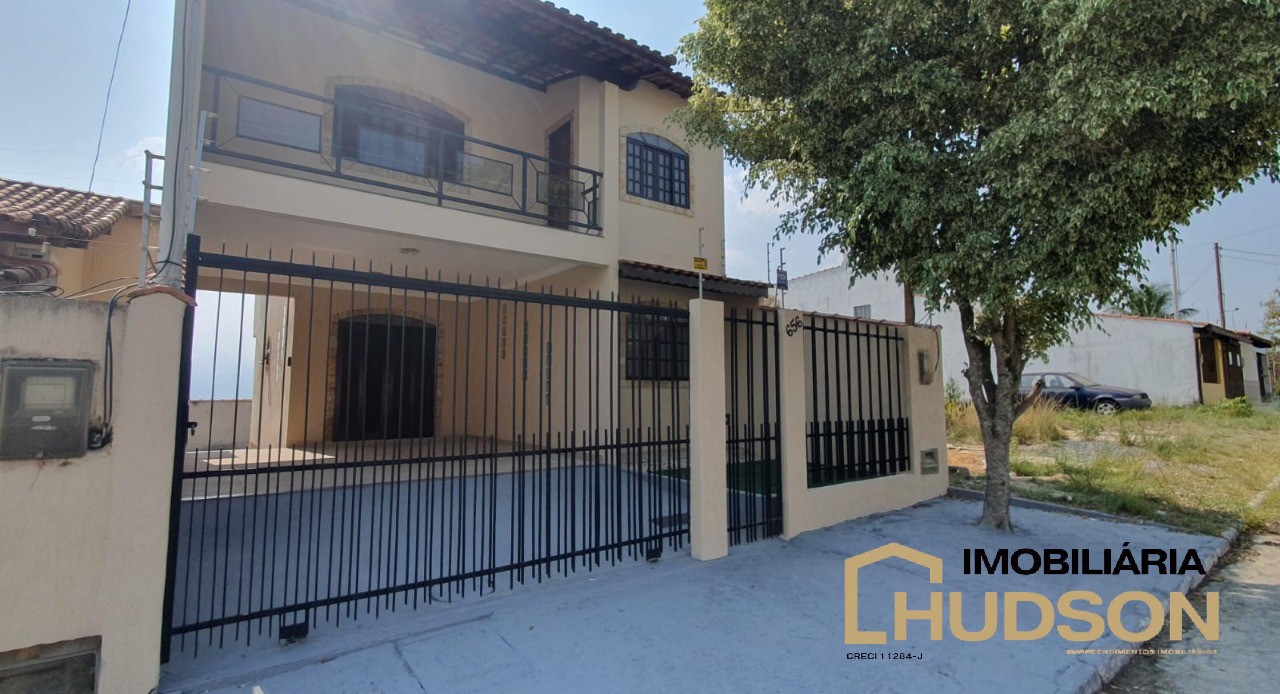Casa, 3 quartos, 189 m² - Foto 2