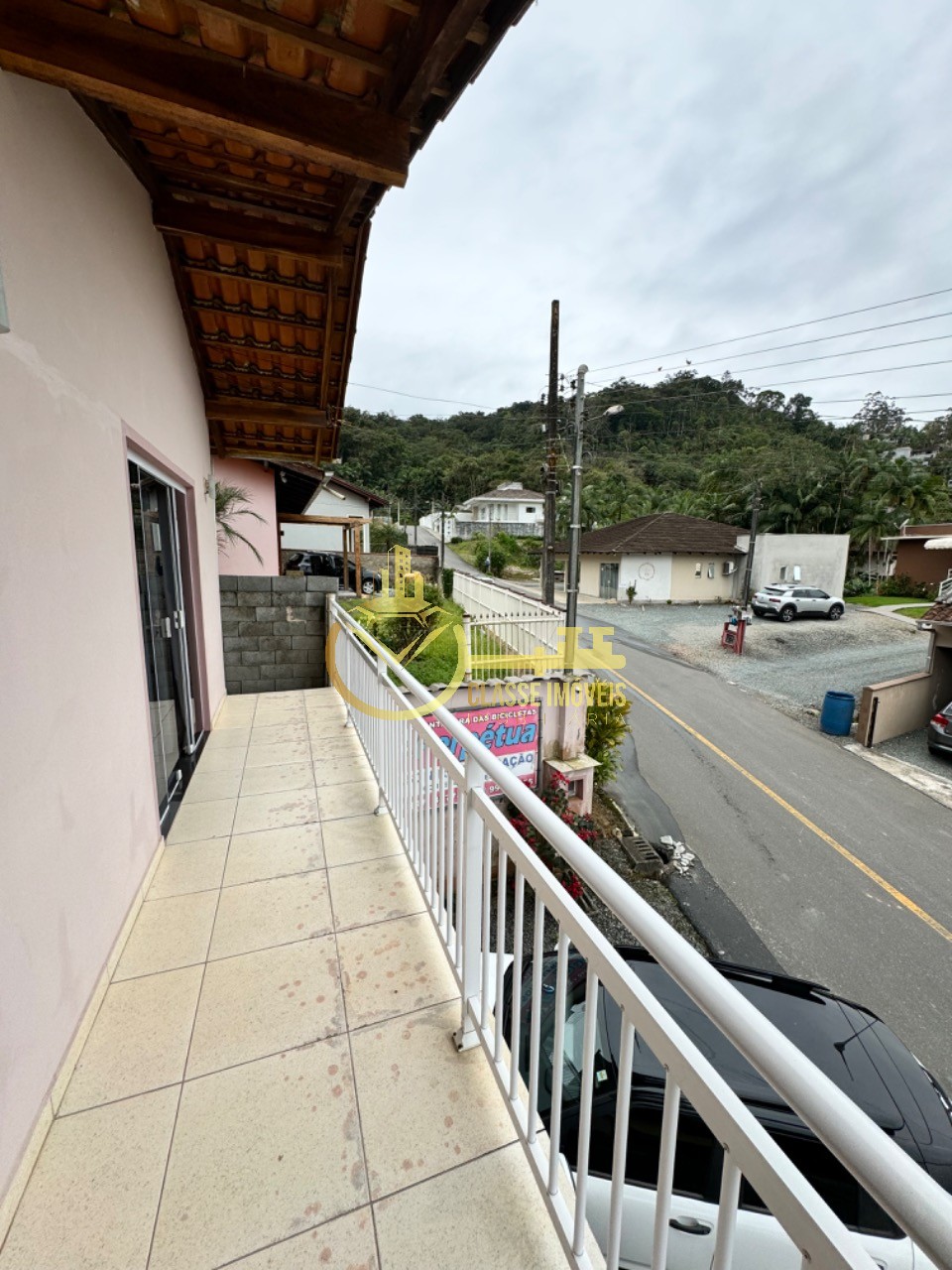 Excelente oportunidade: Casa comercial à venda em Luiz Alves-SC, bairro Garuva, 1 quarto, 1 suíte, 1 sala, 250m².