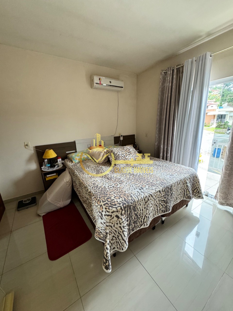 Excelente oportunidade: Casa comercial à venda em Luiz Alves-SC, bairro Garuva, 1 quarto, 1 suíte, 1 sala, 250m².