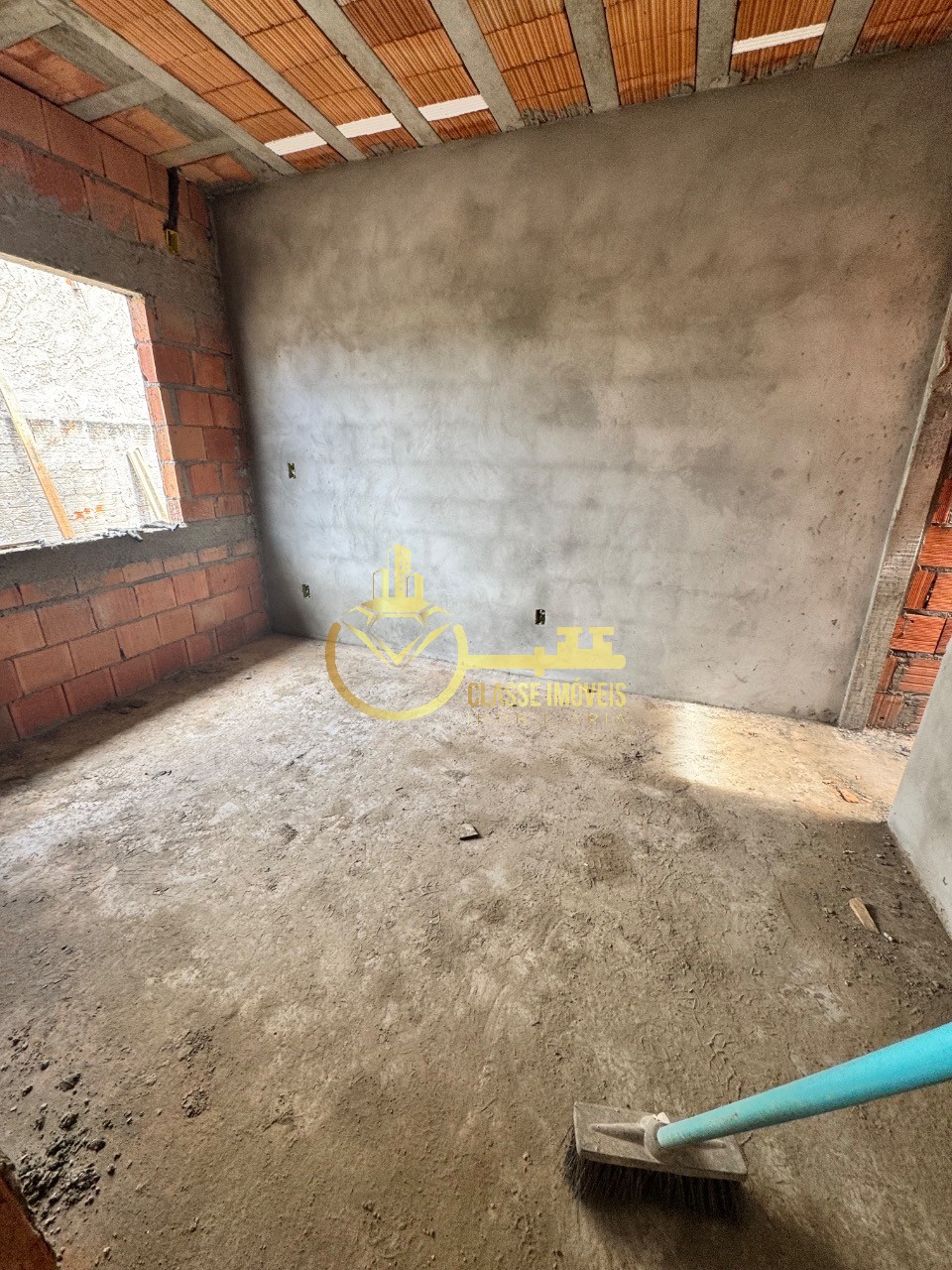 Geminado à venda em Penha-SC, Bairro Nossa Senhora de Fátima: 2 quartos, 1 suíte, 1 sala, 1 vaga, 60m². Imperdível!